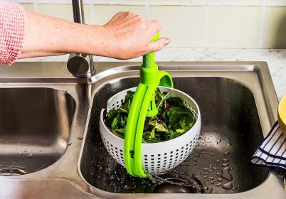 Spina | Easy-To-Use Salad Spinner  Lettuce Spinner | Colander with Collapsible Handle |  Green