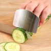 1pc Finger Guard For Cutting; Kitchen Tool Finger Guard; Stainless Steel Finger Protector; Avoid Hurting When Slicing And Dicing Kitchen Safe Chop Cut