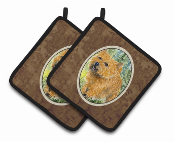 Norwich Terrier Pair of Pot Holders (size: 7.5 x 7.5)